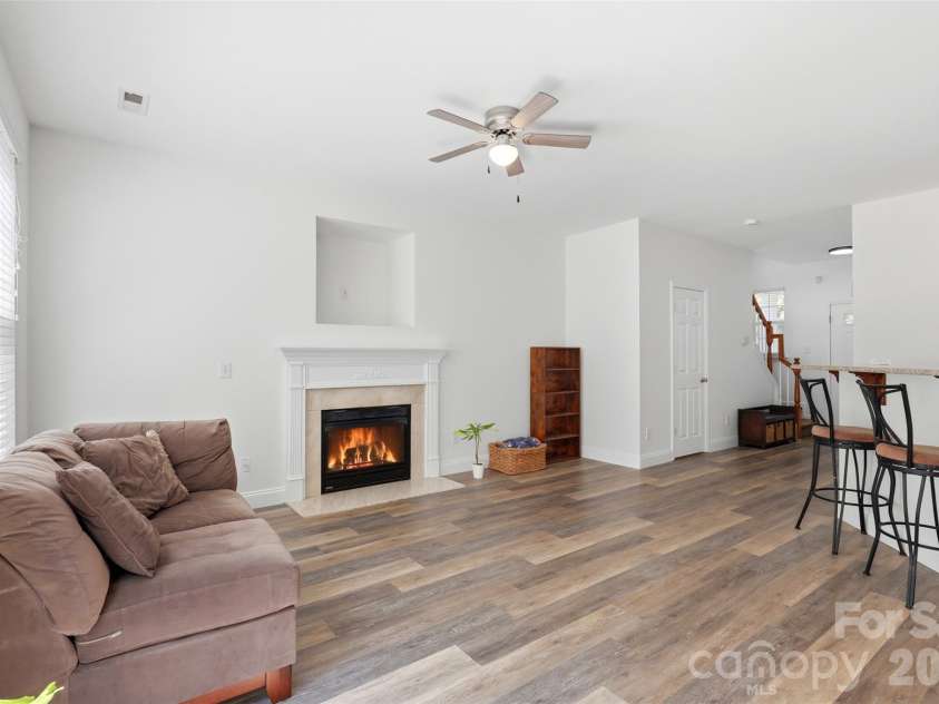 700 Shellstone Place, Fort Mill, SC 29708.  MLS# CAR4399248, YatesRealty ID 36430. 