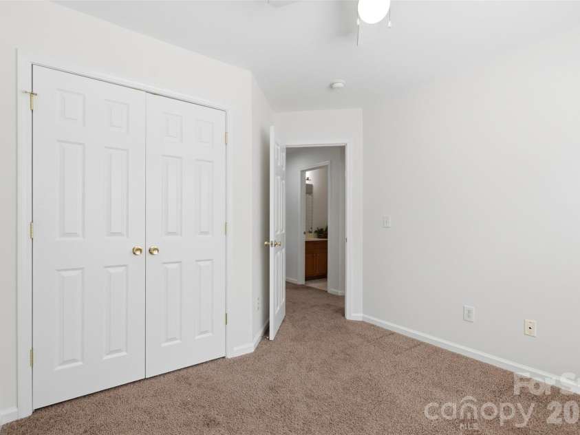 700 Shellstone Place, Fort Mill, SC 29708.  MLS# CAR4399248, YatesRealty ID 36430. 