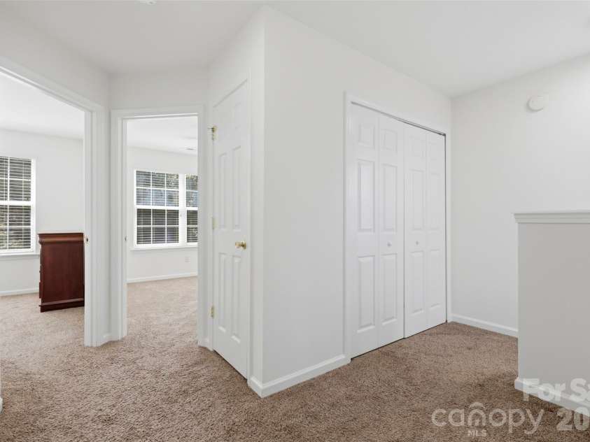 700 Shellstone Place, Fort Mill, SC 29708.  MLS# CAR4399248, YatesRealty ID 36430. 