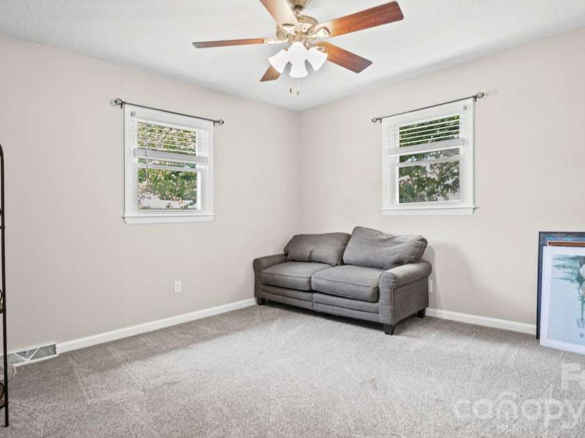 5313 Clearwater Lake Road, Mount Holly, NC 28120.  MLS# CAR4401872, YatesRealty ID 36432. 