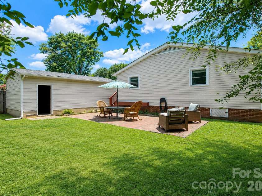 5313 Clearwater Lake Road, Mount Holly, NC 28120.  MLS# CAR4401872, YatesRealty ID 36432. Digitally Enhanced