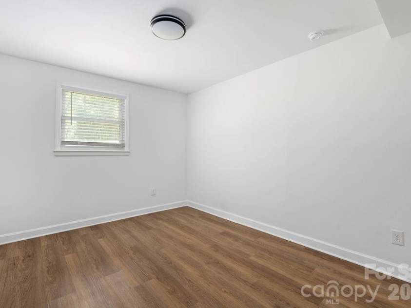 6614 Old Providence Road, Charlotte, NC 28226.  MLS# CAR4400938, YatesRealty ID 36433. 3rd Bedroom
