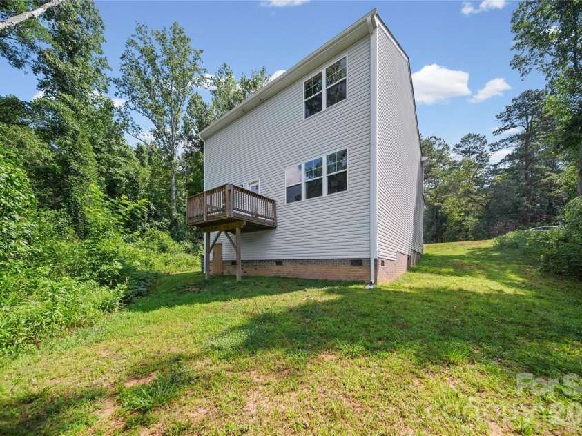 470 Woodberry Drive, Mooresville, NC 28115.  MLS# CAR4394705, YatesRealty ID 36434. BackYard