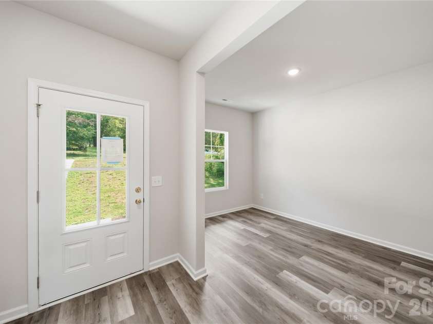 470 Woodberry Drive, Mooresville, NC 28115.  MLS# CAR4394705, YatesRealty ID 36434. Foyer and Study