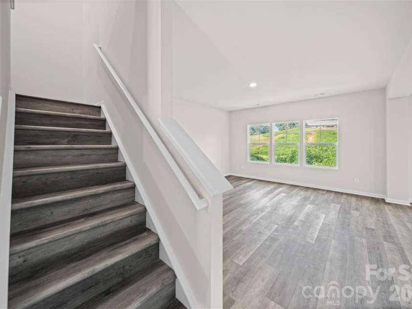 470 Woodberry Drive, Mooresville, NC 28115.  MLS# CAR4394705, YatesRealty ID 36434. Staircase