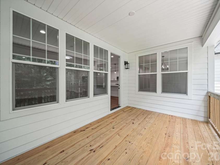 4024 Red Hill Way, Denver, NC 28037.  MLS# CAR4394817, YatesRealty ID 36435. Deck/Covered Porch