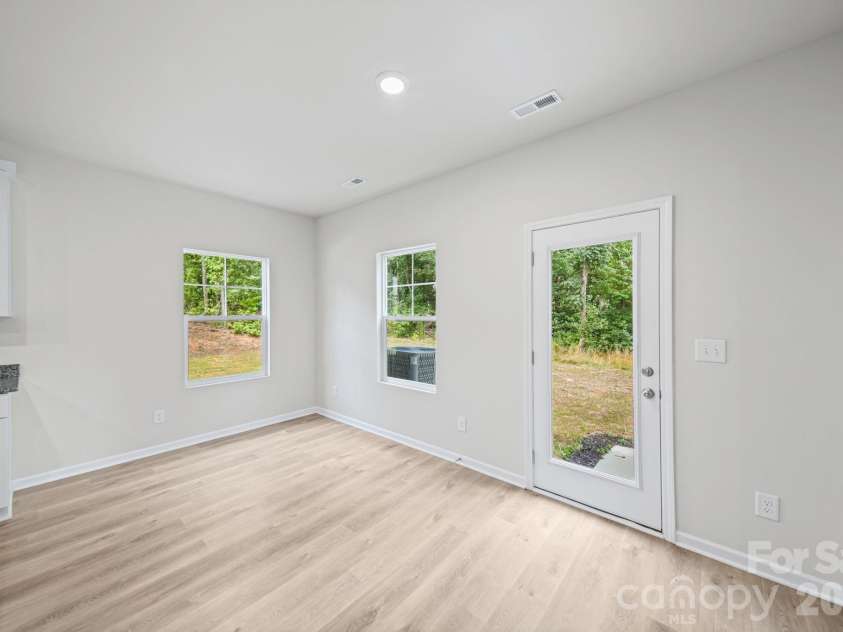 1412 Hubbard Terrace, Shelby, NC 28152.  MLS# CAR4395933, YatesRealty ID 36437. Dining Room