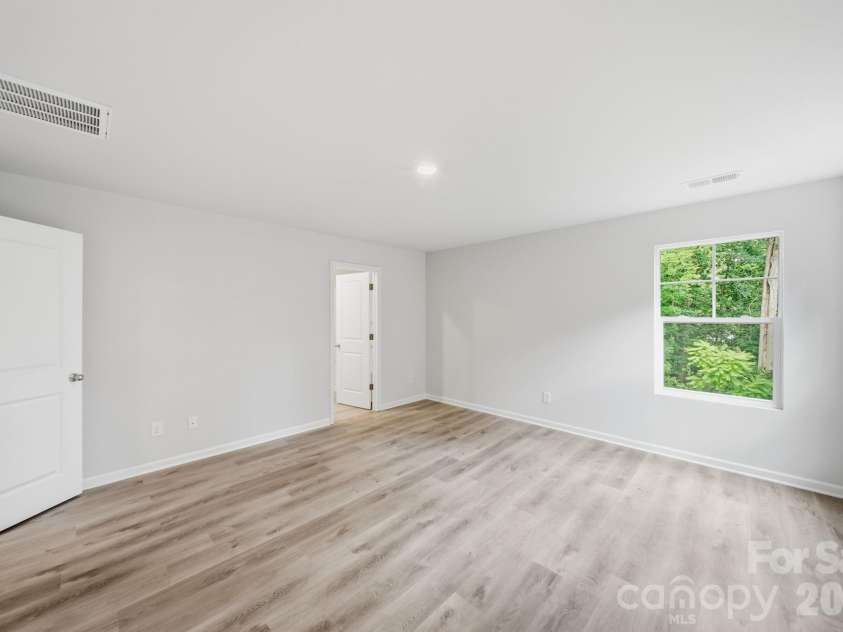 1412 Hubbard Terrace, Shelby, NC 28152.  MLS# CAR4395933, YatesRealty ID 36437. Primary Bedroom