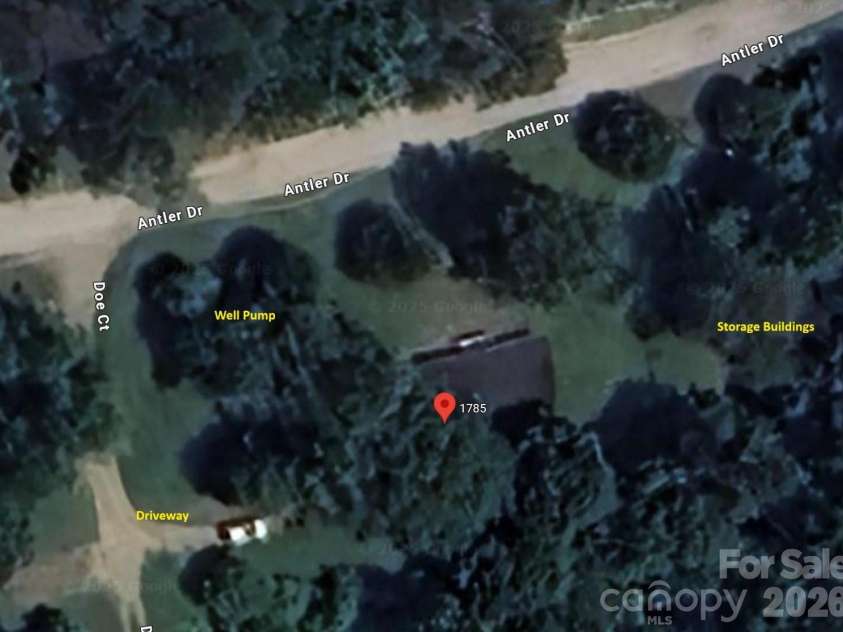 1785 Doe Court, Iron Station, NC 28080.  MLS# CAR4308568, YatesRealty ID 3644. Large corner lot 