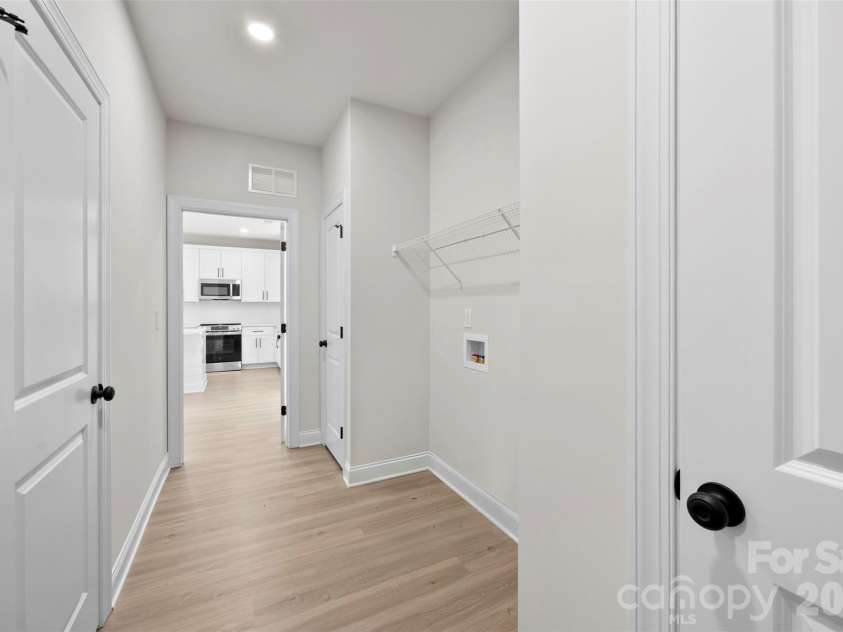 404 Brice Street, Kings Mountain, NC 28086.  MLS# CAR4387371, YatesRealty ID 36441. 