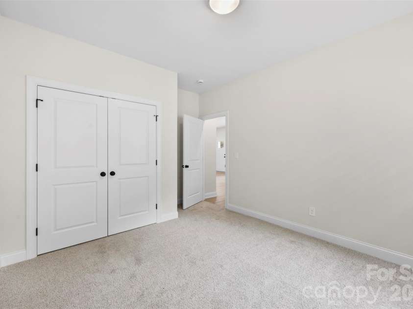 404 Brice Street, Kings Mountain, NC 28086.  MLS# CAR4387371, YatesRealty ID 36441. 