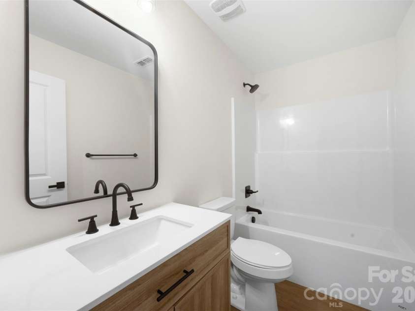 202 Knollwood Circle, Albemarle, NC 28001.  MLS# CAR4396835, YatesRealty ID 36442. 