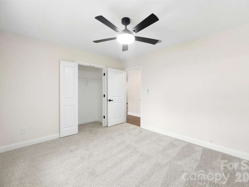 202 Knollwood Circle, Albemarle, NC 28001.  MLS# CAR4396835, YatesRealty ID 36442. 
