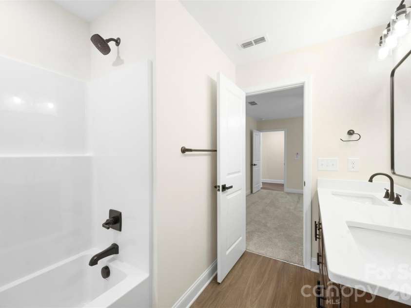 202 Knollwood Circle, Albemarle, NC 28001.  MLS# CAR4396835, YatesRealty ID 36442. 