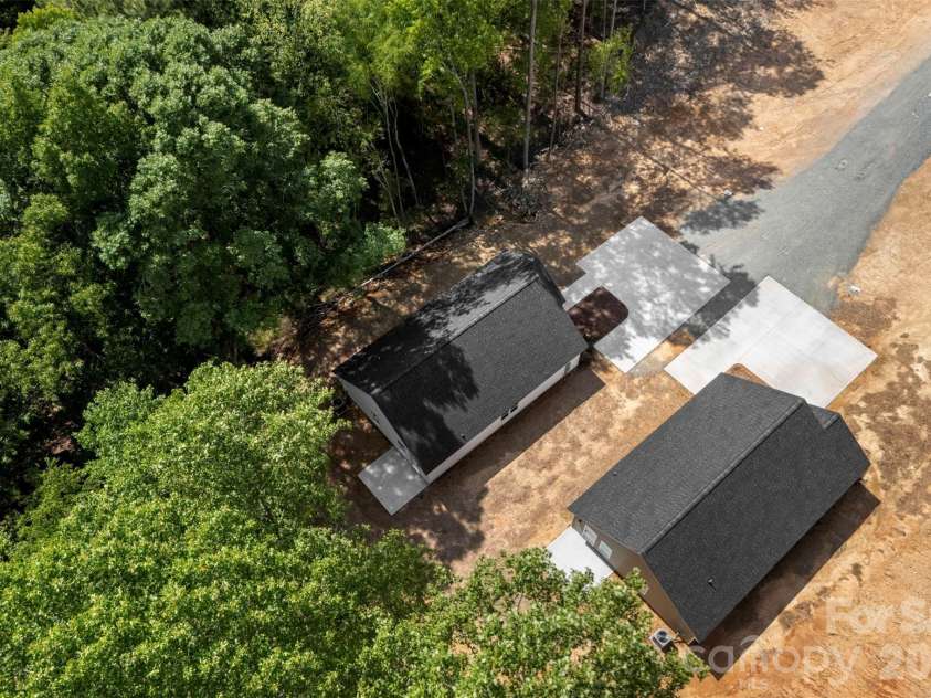 202 Knollwood Circle, Albemarle, NC 28001.  MLS# CAR4396835, YatesRealty ID 36442. 