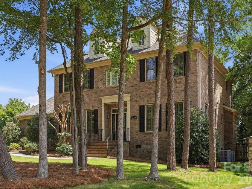 12308 Headquarters Farm Road, Charlotte, NC 28262.  MLS# CAR4399345, YatesRealty ID 36443. 