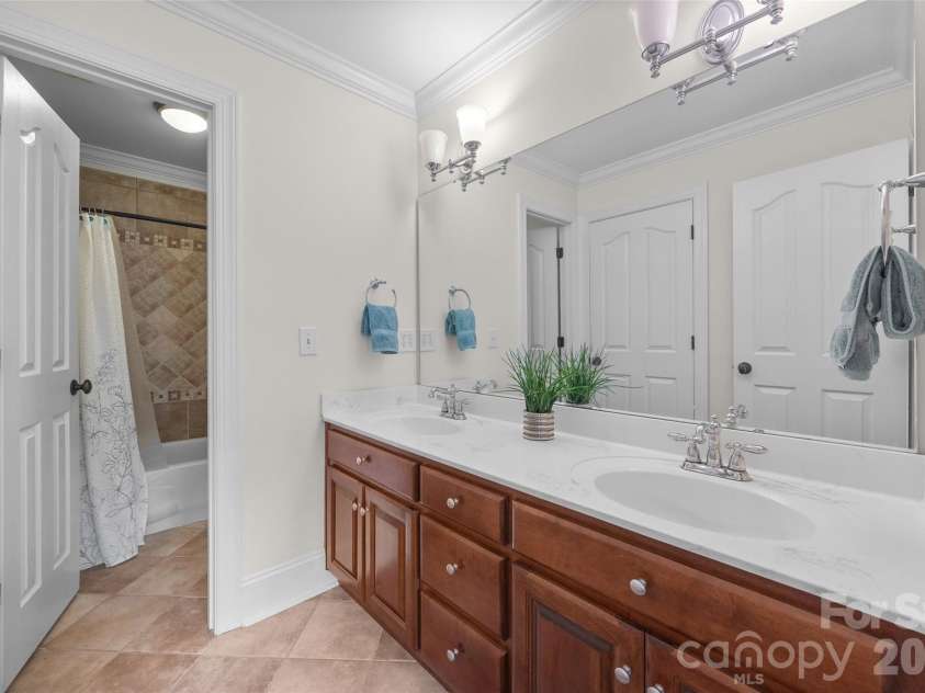 5864 Johnson Road, Clover, SC 29710.  MLS# CAR4401445, YatesRealty ID 36446. 3rd full bathroom