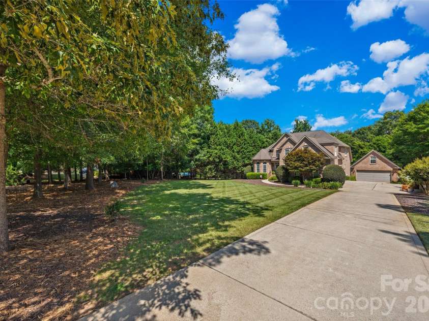 5864 Johnson Road, Clover, SC 29710.  MLS# CAR4401445, YatesRealty ID 36446. Abundant parking