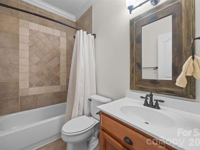 5864 Johnson Road, Clover, SC 29710.  MLS# CAR4401445, YatesRealty ID 36446. Full second bath on main floor