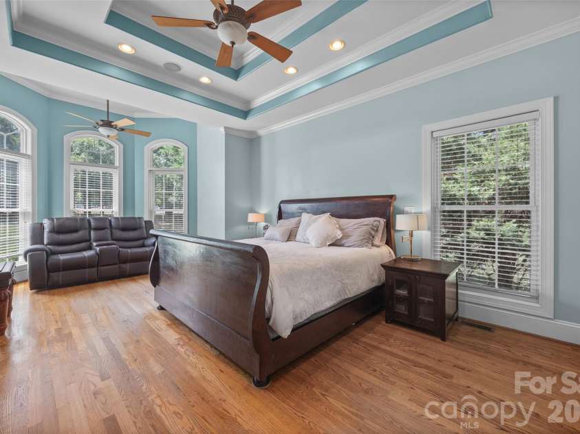 5864 Johnson Road, Clover, SC 29710.  MLS# CAR4401445, YatesRealty ID 36446. Sppacious primary Bedroom