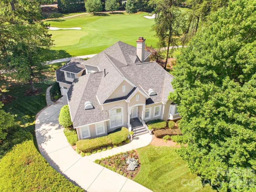 18330 Scotscraig Lane, Cornelius, NC 28031.  MLS# CAR4395358, YatesRealty ID 36447. 