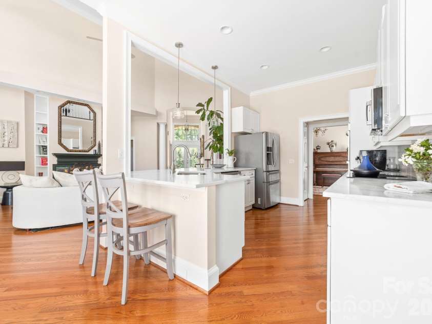 18330 Scotscraig Lane, Cornelius, NC 28031.  MLS# CAR4395358, YatesRealty ID 36447. 