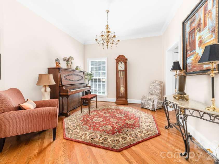 18330 Scotscraig Lane, Cornelius, NC 28031.  MLS# CAR4395358, YatesRealty ID 36447. 