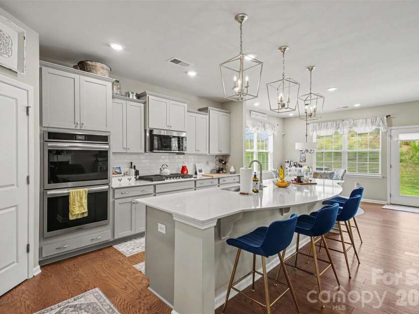 163 Abersham Drive, Mooresville, NC 28115.  MLS# CAR4400365, YatesRealty ID 36448. 