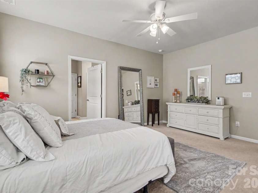 163 Abersham Drive, Mooresville, NC 28115.  MLS# CAR4400365, YatesRealty ID 36448. 