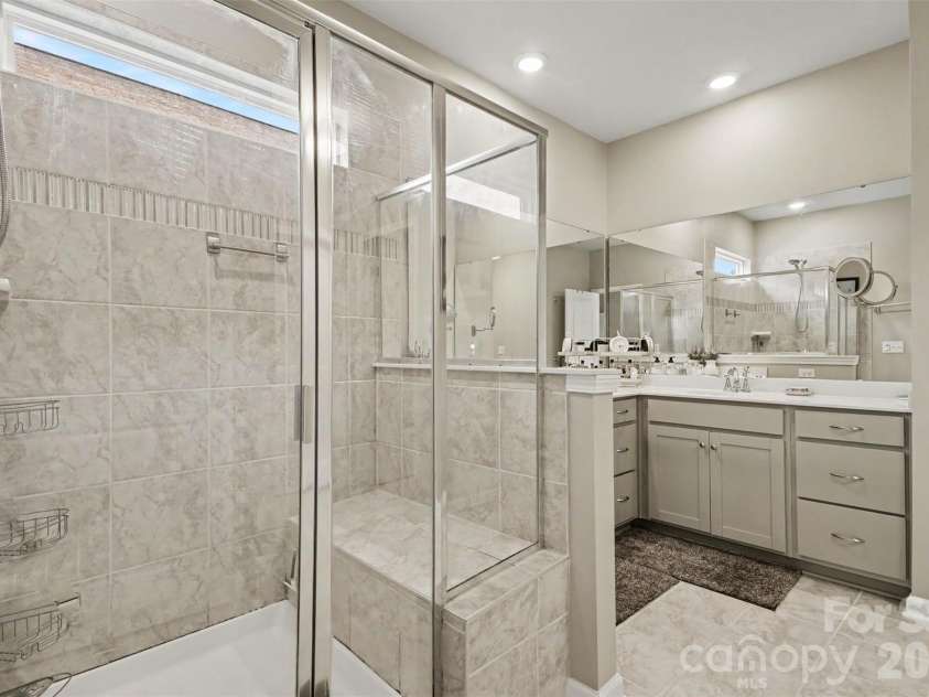 163 Abersham Drive, Mooresville, NC 28115.  MLS# CAR4400365, YatesRealty ID 36448. 