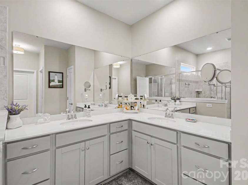 163 Abersham Drive, Mooresville, NC 28115.  MLS# CAR4400365, YatesRealty ID 36448. 