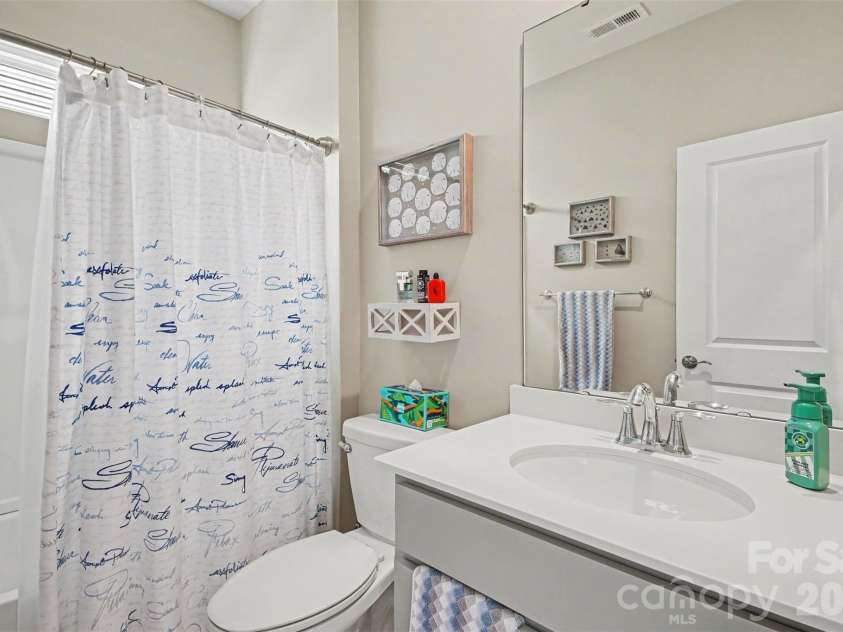 163 Abersham Drive, Mooresville, NC 28115.  MLS# CAR4400365, YatesRealty ID 36448. 