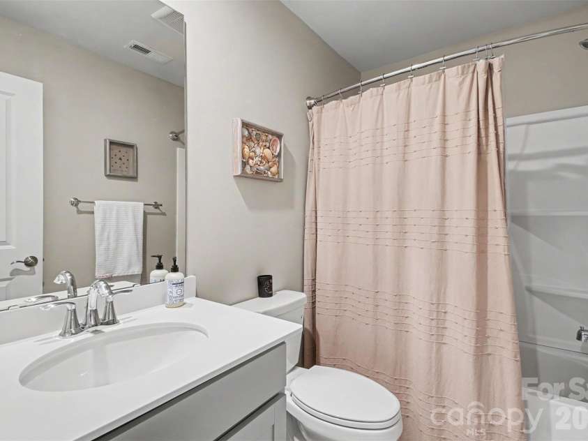 163 Abersham Drive, Mooresville, NC 28115.  MLS# CAR4400365, YatesRealty ID 36448. 