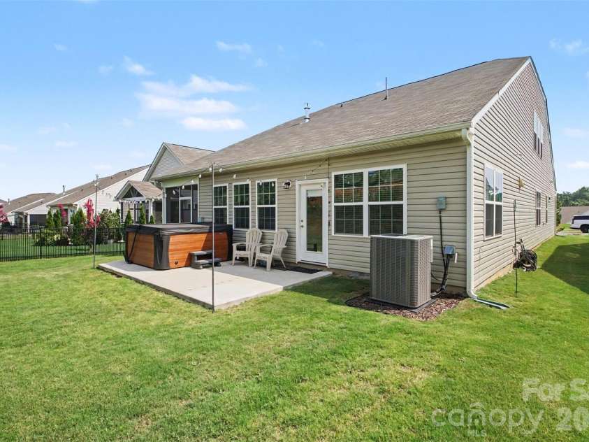 163 Abersham Drive, Mooresville, NC 28115.  MLS# CAR4400365, YatesRealty ID 36448. 