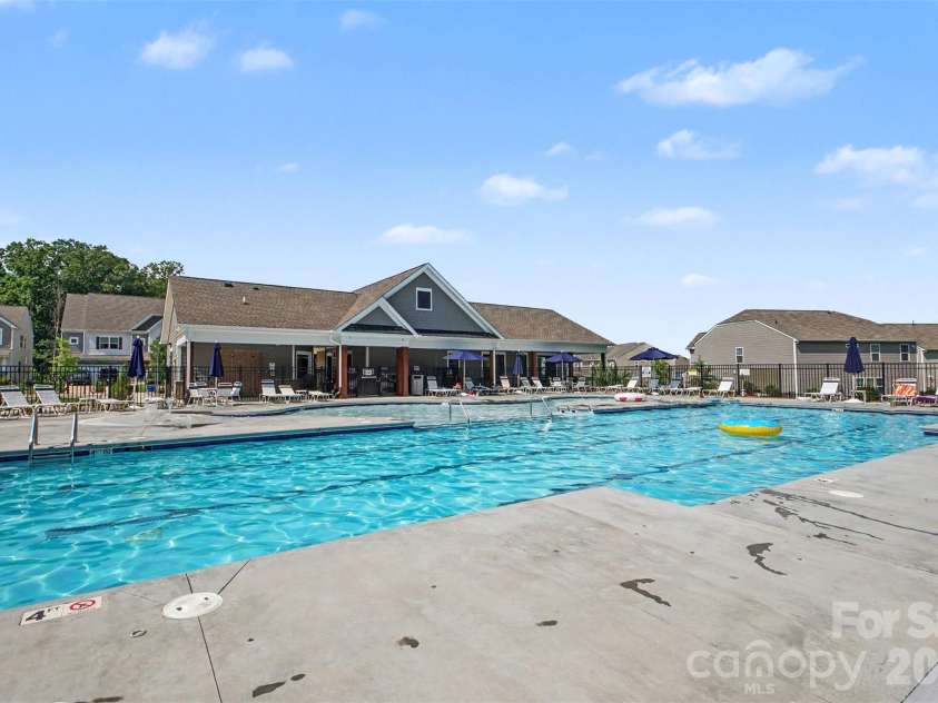163 Abersham Drive, Mooresville, NC 28115.  MLS# CAR4400365, YatesRealty ID 36448. 