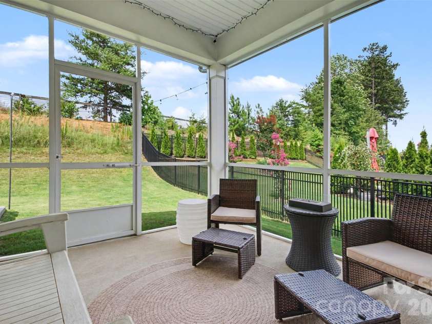 163 Abersham Drive, Mooresville, NC 28115.  MLS# CAR4434581, YatesRealty ID 36448. 