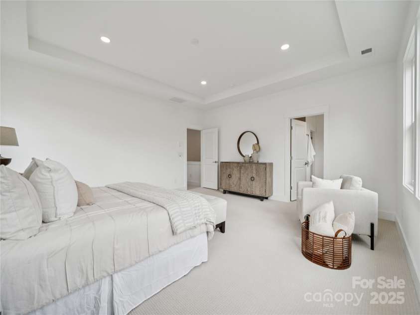 5311 Vernon Ridge Road, Huntersville, NC 28078.  MLS# CAR4318292, YatesRealty ID 3645. Picture is representative