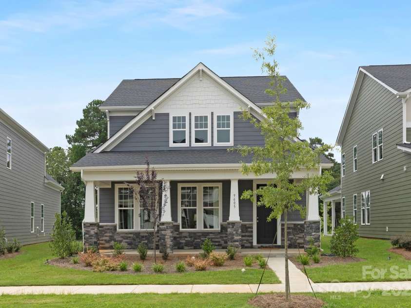 9605 Pointer Road, Huntersville, NC 28078.  MLS# CAR4205869, YatesRealty ID 3645. 