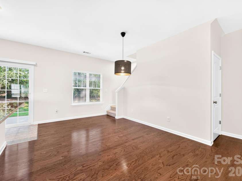 13505 Browhill Lane, Charlotte, NC 28278.  MLS# CAR4399701, YatesRealty ID 36453. 