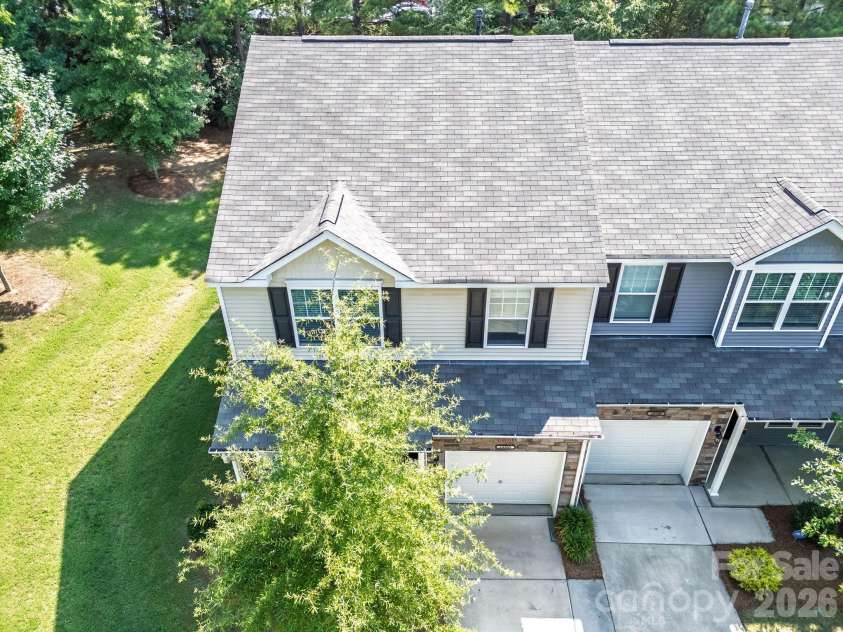 13505 Browhill Lane, Charlotte, NC 28278.  MLS# CAR4399701, YatesRealty ID 36453. 