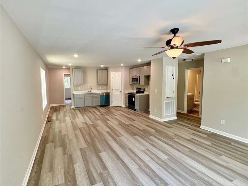 180 May Street, Concord, NC 28025.  MLS# CAR4396949, YatesRealty ID 36456. 