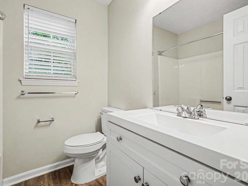 9305 Charolais Lane, Charlotte, NC 28213.  MLS# CAR4386478, YatesRealty ID 36461. 