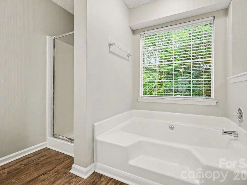 9305 Charolais Lane, Charlotte, NC 28213.  MLS# CAR4386478, YatesRealty ID 36461. 
