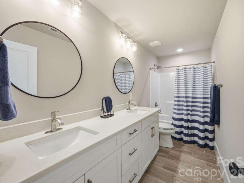 229 Elysian Drive, Mooresville, NC 28117.  MLS# CAR4401763, YatesRealty ID 36463. 