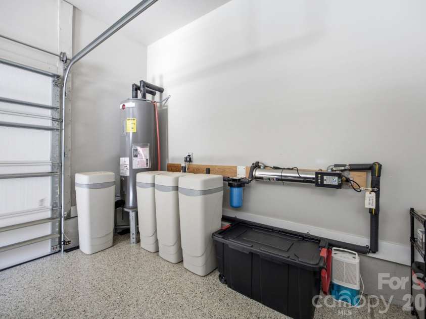 229 Elysian Drive, Mooresville, NC 28117.  MLS# CAR4430310, YatesRealty ID 36463. Water Filtration System