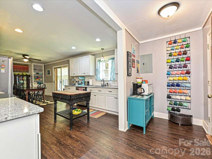 3501 Parkwood School Road, Monroe, NC 28112.  MLS# CAR4399540, YatesRealty ID 36464. 