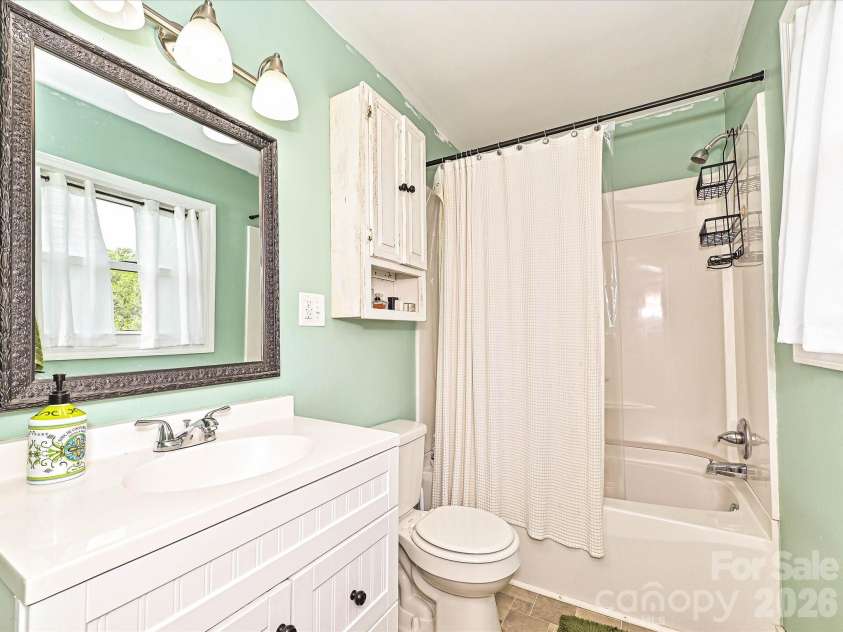 3501 Parkwood School Road, Monroe, NC 28112.  MLS# CAR4399540, YatesRealty ID 36464. 