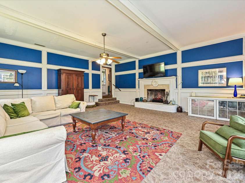 3501 Parkwood School Road, Monroe, NC 28112.  MLS# CAR4399540, YatesRealty ID 36464. 