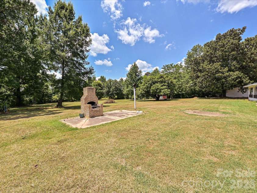 3501 Parkwood School Road, Monroe, NC 28112.  MLS# CAR4399540, YatesRealty ID 36464. 
