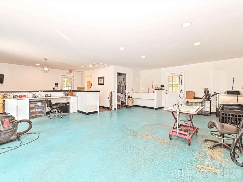 3501 Parkwood School Road, Monroe, NC 28112.  MLS# CAR4399540, YatesRealty ID 36464. 